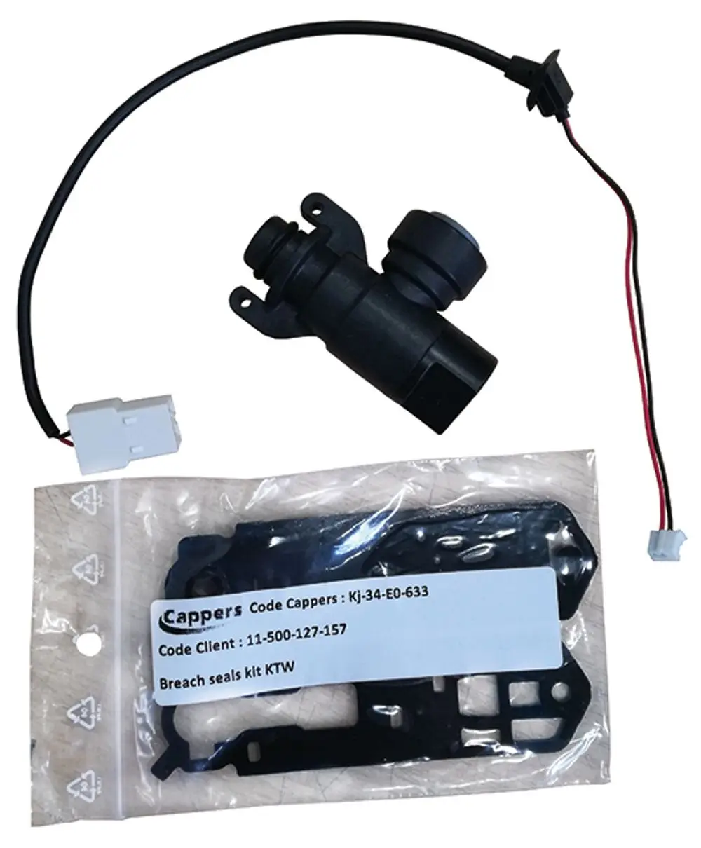 Wartungsset von Syr mit einem Bauteil und einem Satz Dichtungen in Verpackung. Kabel und Stecker sind ebenfalls sichtbar.